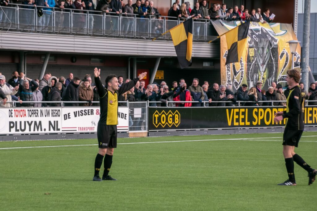 Glenn den Uijl wordt assistent van Mark Schuur bij TOGB zondag en stopt als speler