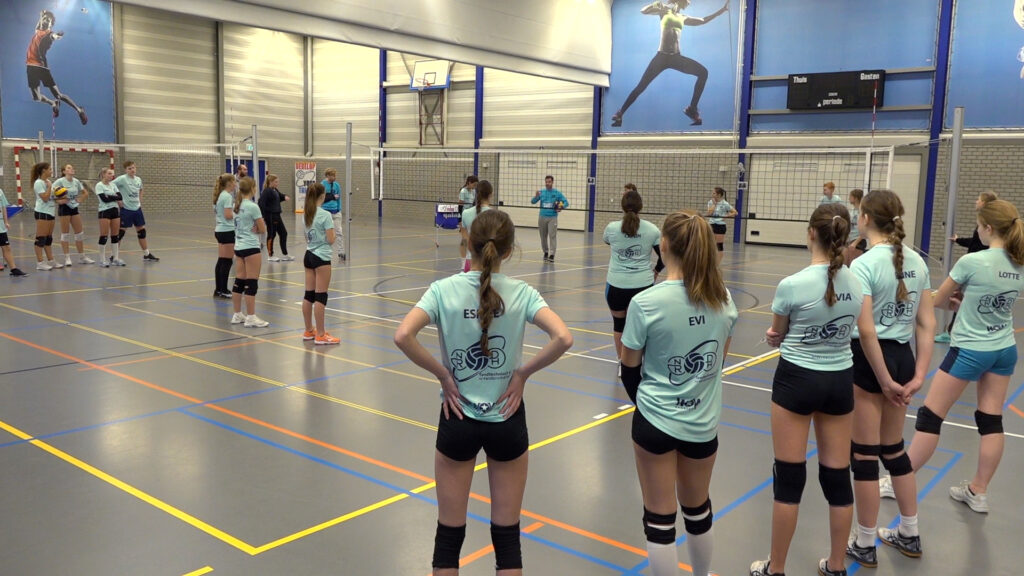 Een nieuwe beweging in het volleybal