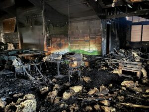 Jarige voetbalclub BVCB raakt door brand kantine kwijt: ‘In een kwartier van de hemel naar de hel’
