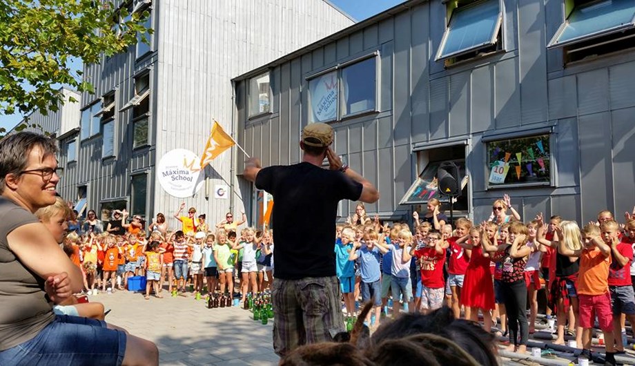 Groep 4 van Prinses Maxima School maakt eigen radio uitzending