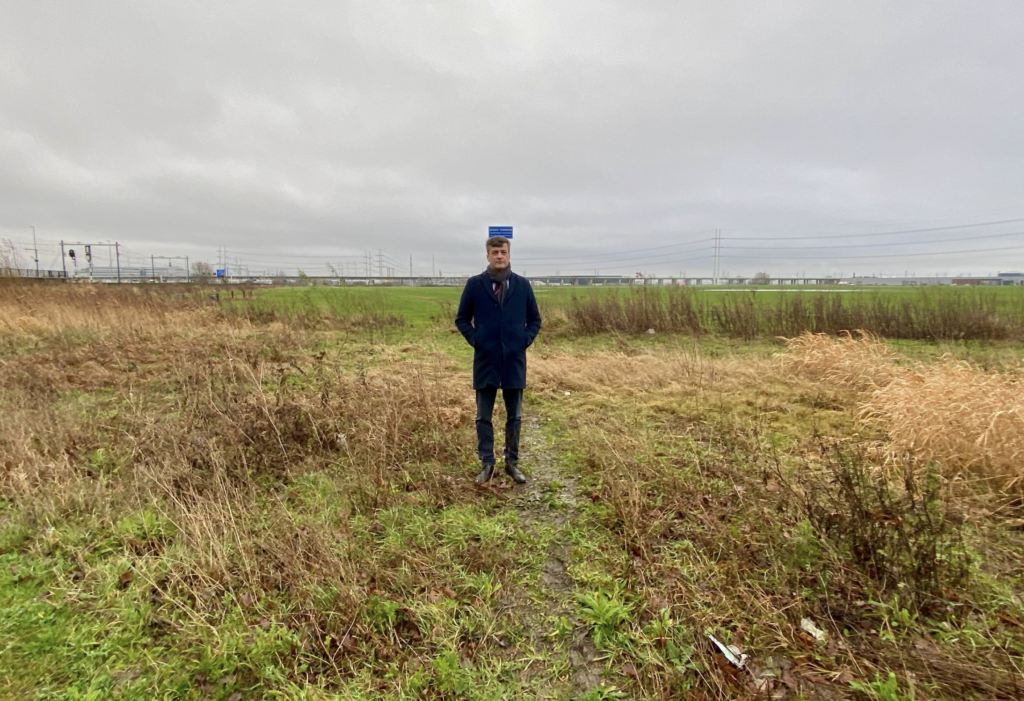 Bestuurlijke bonje: provincie wil windmolens, gemeente wil woningen bouwen