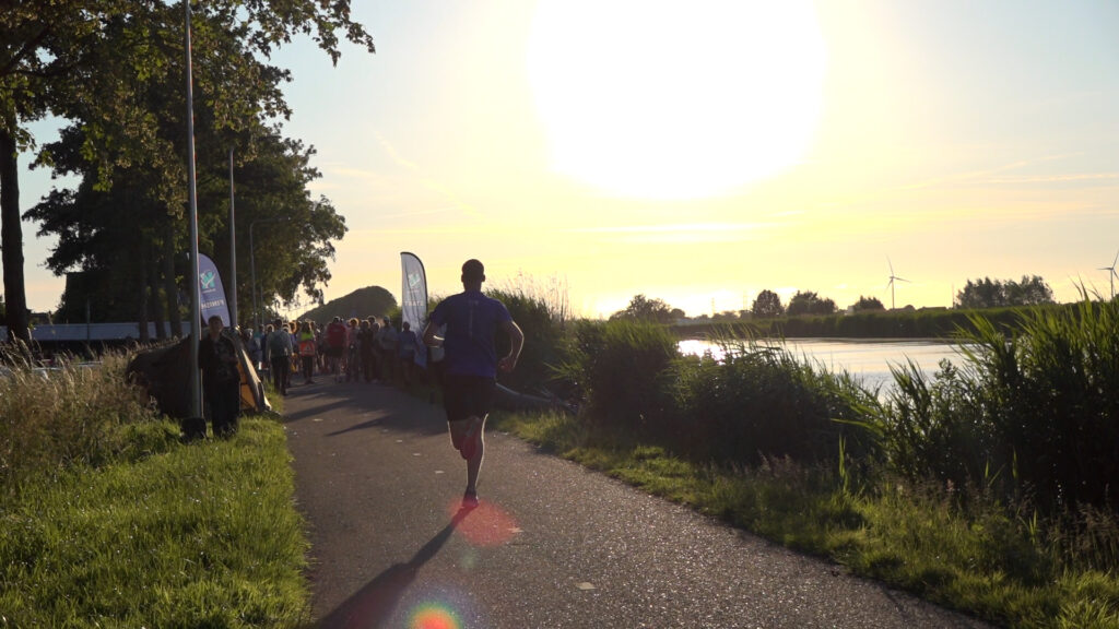Stralende editie van de Midzomeravondloop