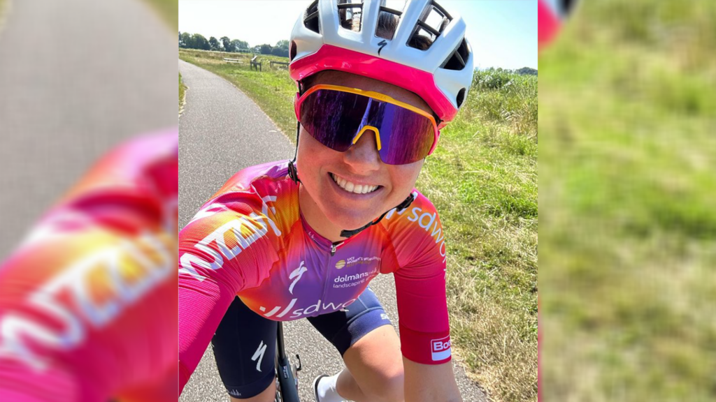 Berkelse Van den Broek-Blaak wint NK wielrennen: ‘Sta helemaal te shaken’