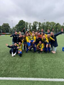 MOOIE VOORBEREIDING BERKELSE VROUWEN