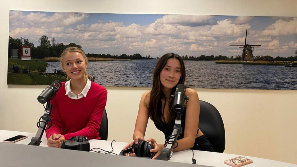 Vier handen één piano: Het verhaal van Marianne en Maureen