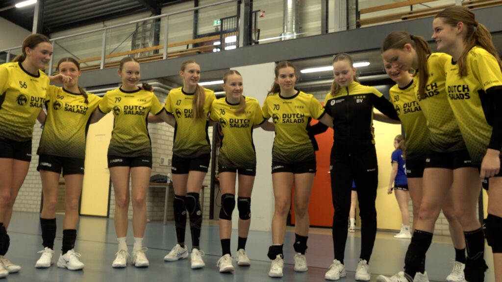 TOGB Handbal Dames B1 strijden in jeugddivisie om landstitel
