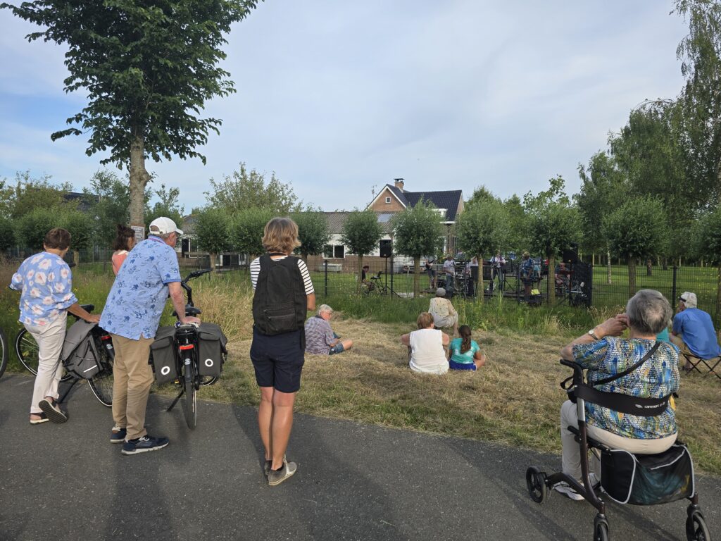 Groenzoom bruist van cultuur tijdens geslaagde Cultuurwandeling