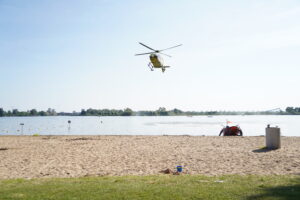 Verschrikkelijk: Kindje uit het water gered Noord Aa en gereanimeerd Zoetermeer