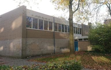 Gemeente Zoetermeer koopt voormalig kerkgebouw De Oase voor wijkontwikkeling Meerzicht