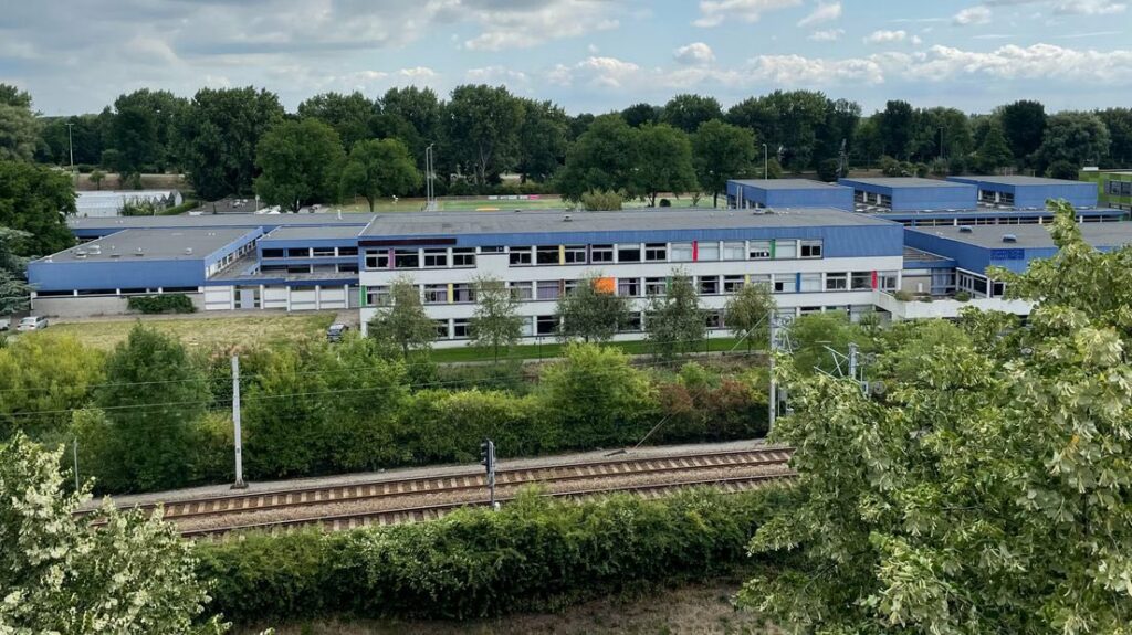 Bouw nieuwe middelbare school verrast buurt Van Doornenplantsoen
