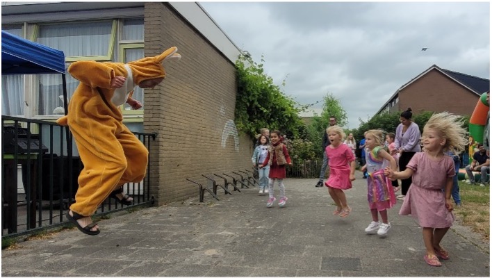 Knallend jubileumfeest Waterbuurtvereniging