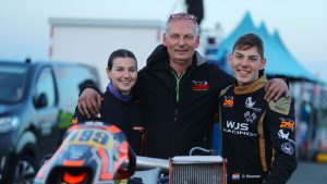 Dennis Bouman triomfeert in Assen, zus Amber toont groei bij NXT GP Dutch Open