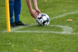 DSO en FC Zoetermeer onderuit, DWO verrast in Stompwijk