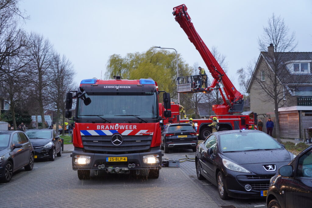 Schoorsteenbrand woning Sytwinde Nootdorp