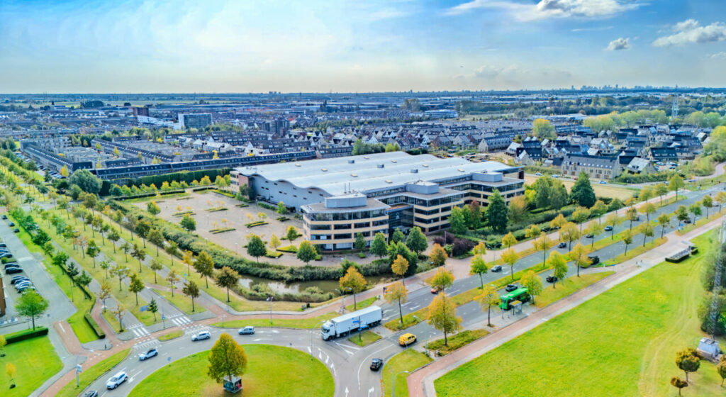 Gemeente Zoetermeer en Intospace onderzoeken toekomst Oostweg 2