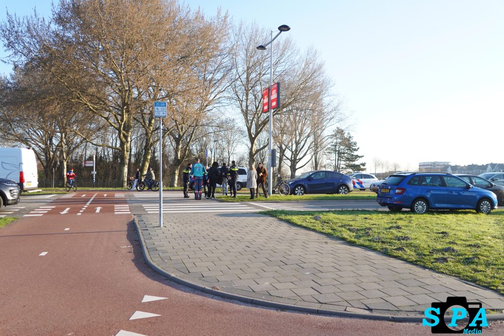 Fietser gewond na aanrijding met auto op rotonde Boterdorpseweg Bergschenhoek
