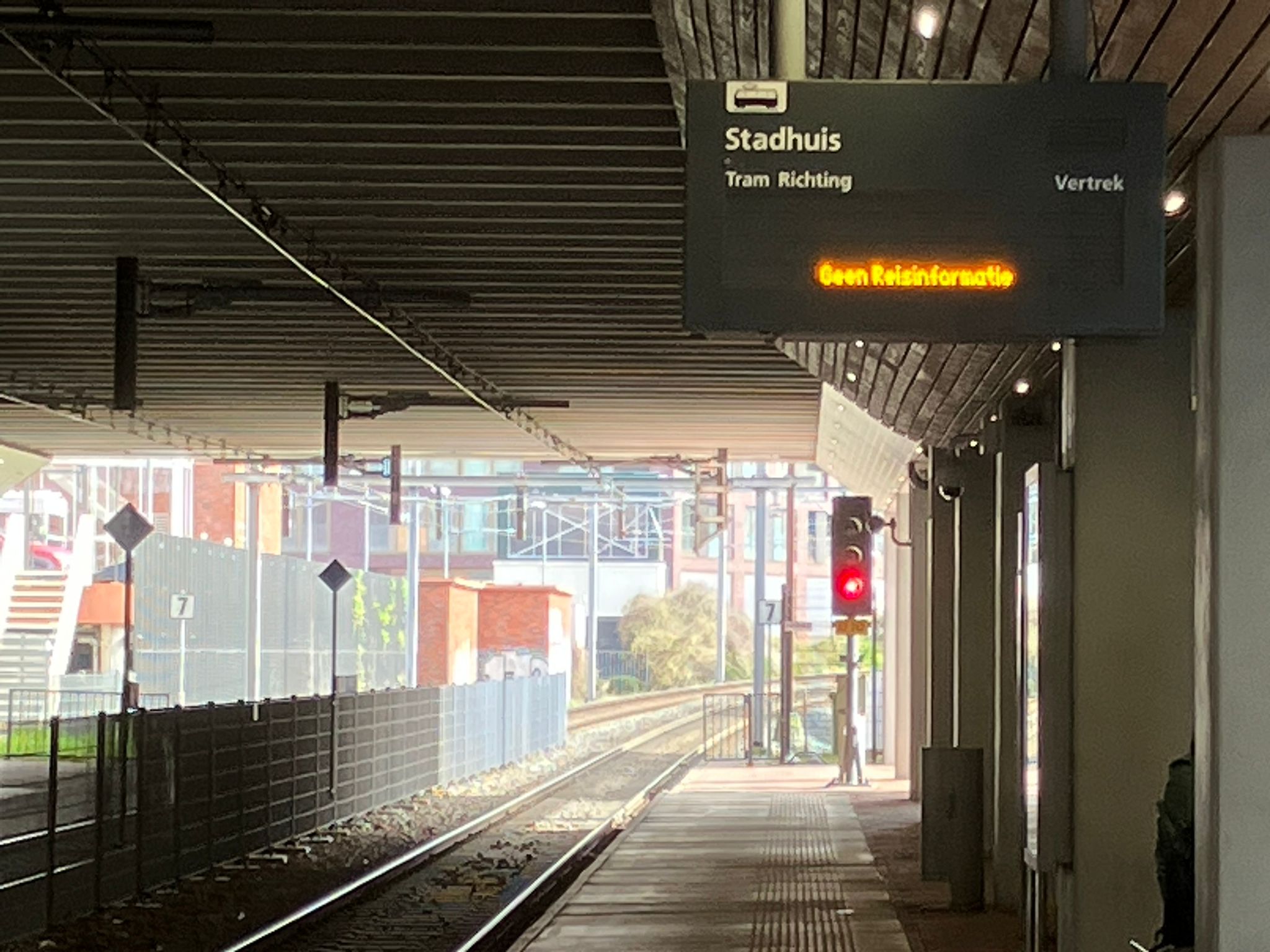 Make-over halte Stadhuis van de baan