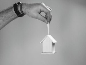 Slechts 10 procent van de woningen beschikbaar voor alleenstaande kopers