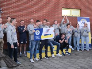 Lopen als leeuwen: C.V.V. Berkel zamelt 31.794 euro in voor Roparun