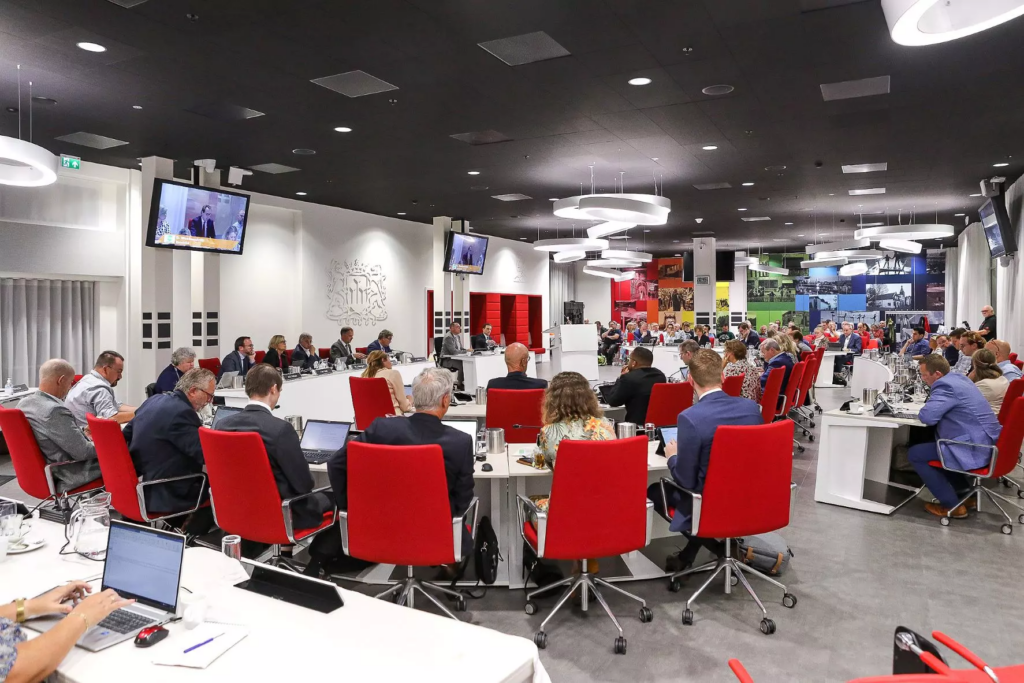 Zoetermeerse politiek wacht volle agenda richting zomerreces