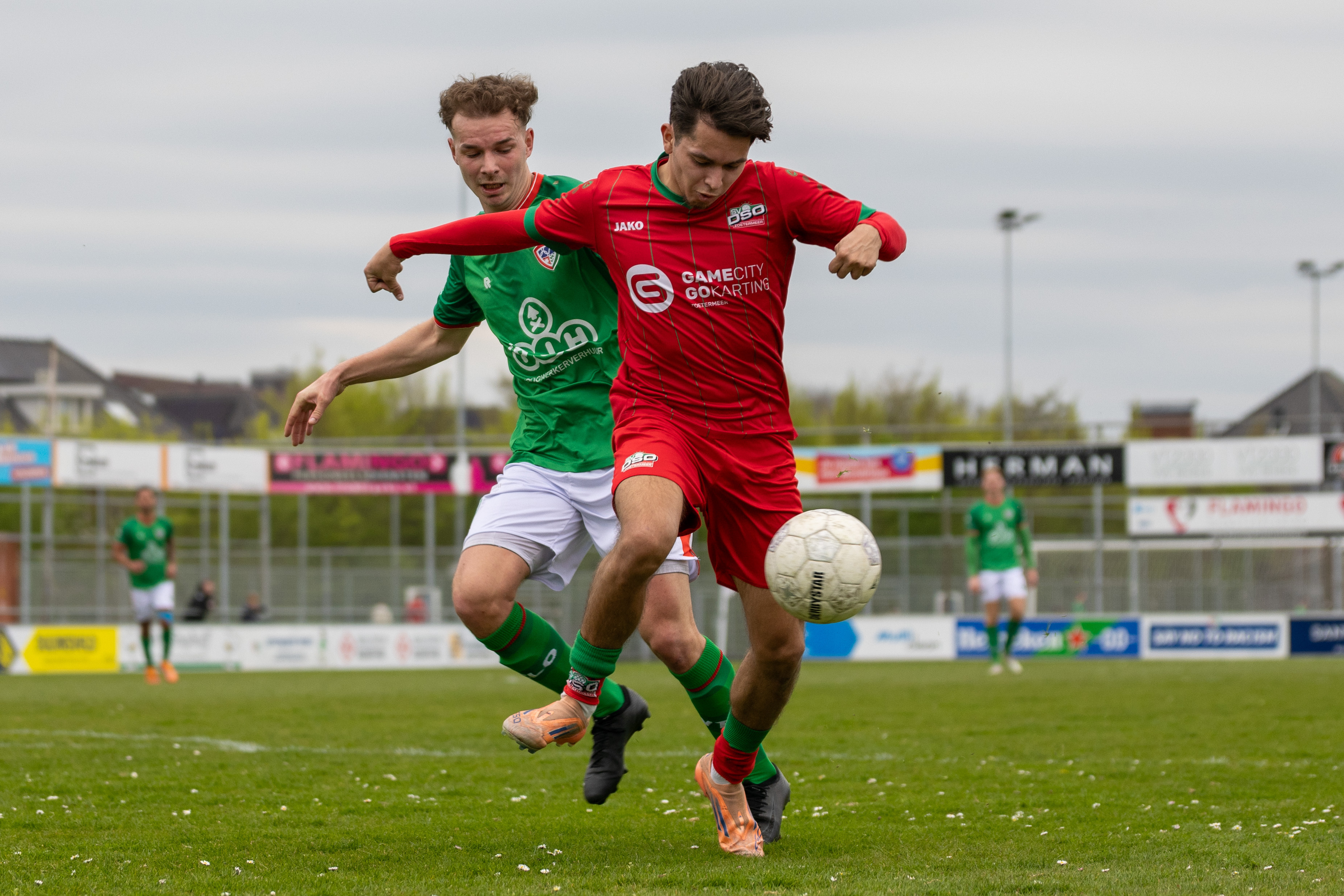 DSO morst tegen laagvlieger VELO en krijgt na rust tik: 4-1