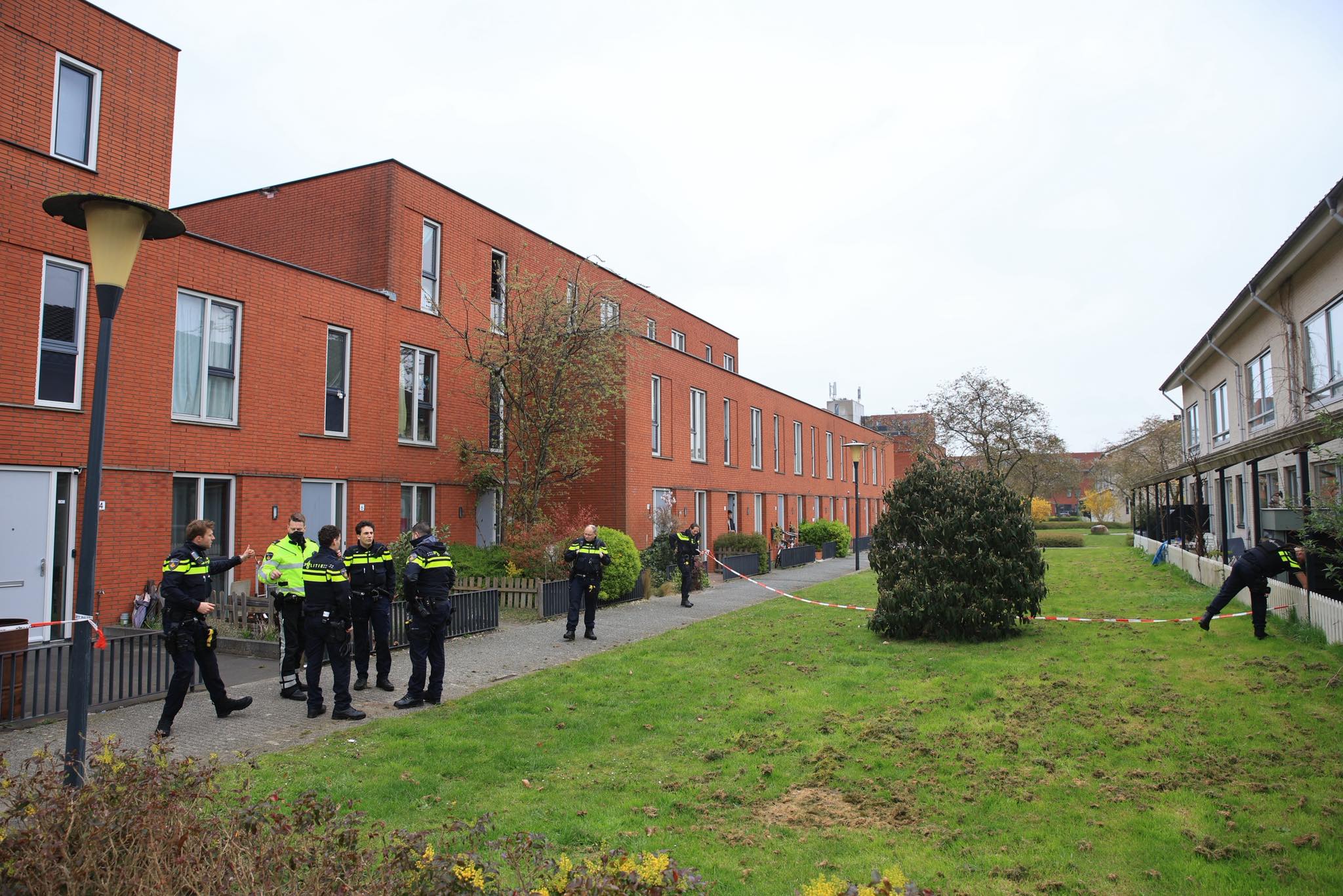 Politie lost waarschuwingsschot bij aanhouding