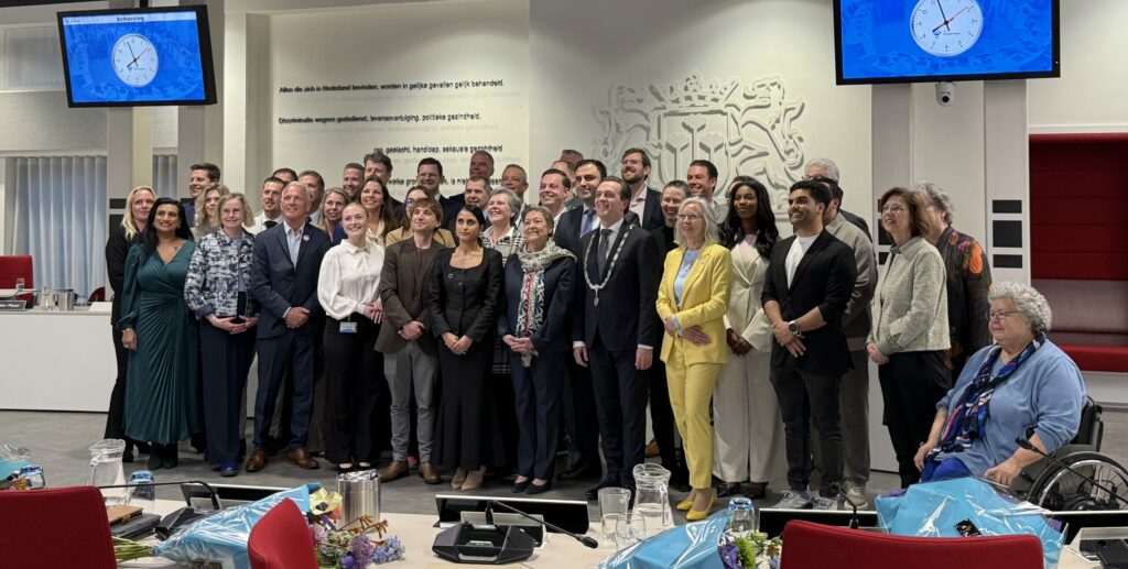 Nieuwe raadsleden Zoetermeer officieel beëdigd