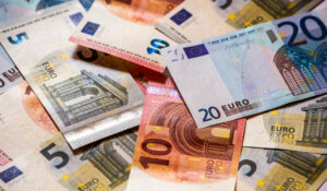 Zoetermeer sluit 2025 af met miljoenenoverschot, maar financiële onzekerheid blijft