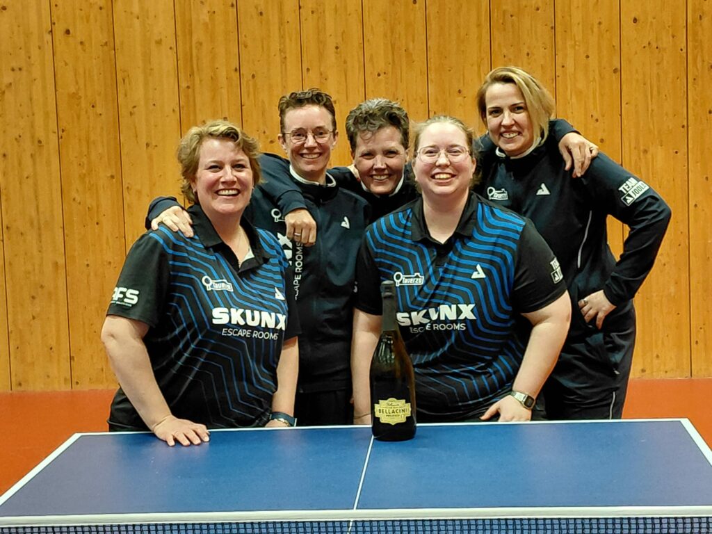 Taverzo-dames grijpen titel en maken zich op voor promotieduel