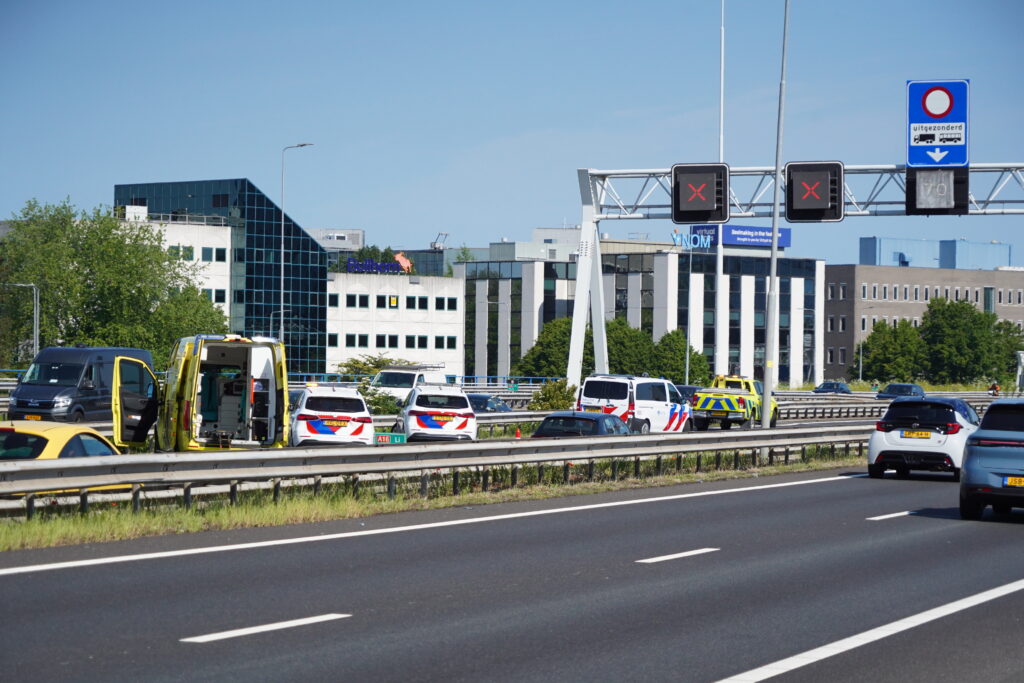 Gewonde en schade na kop-staartaanrijding
