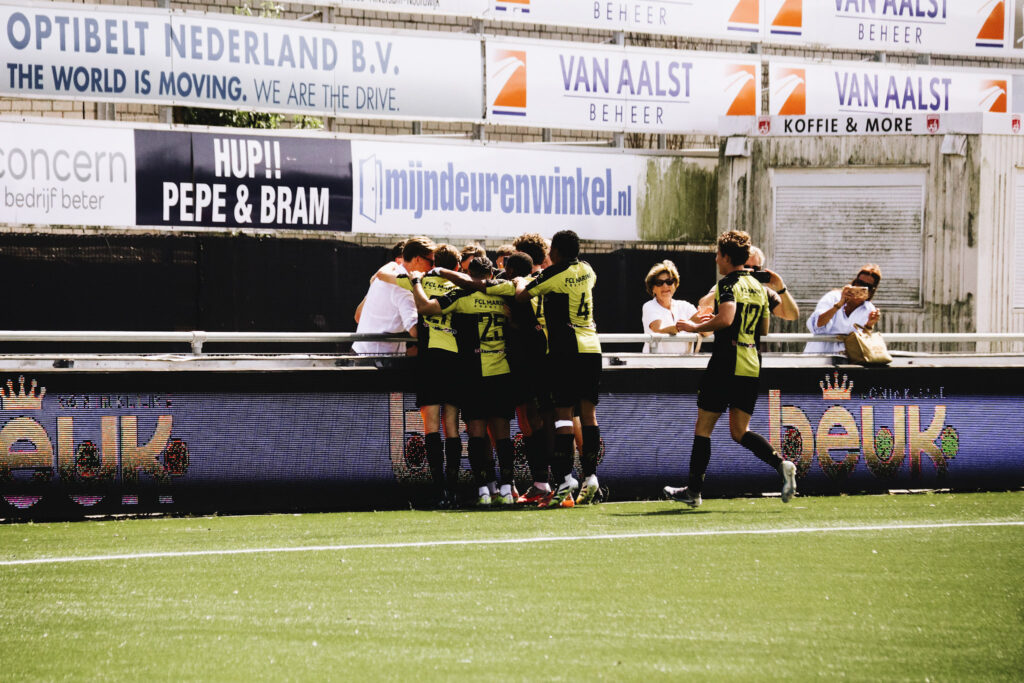 Historische zege TOGB levert geen periodetitel op