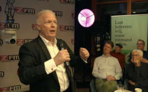Peter jan Rens (75) getroffen door beroerte