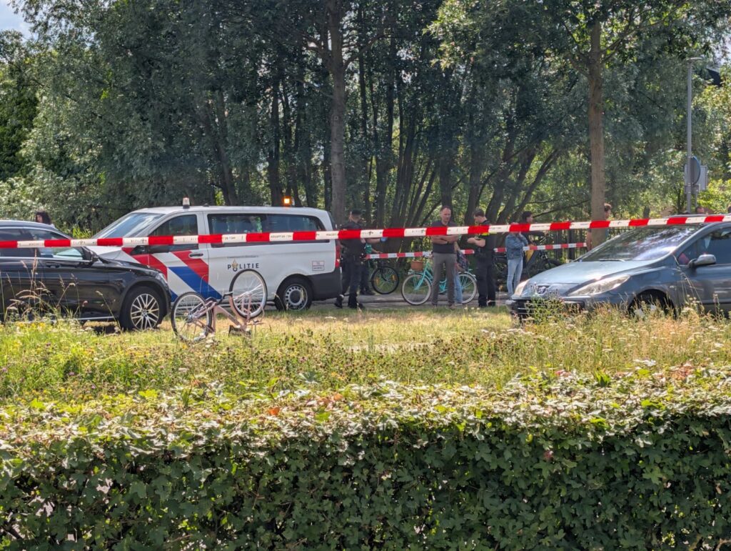 Meisje zwaargewond na aanrijding met auto in Zoetermeer
