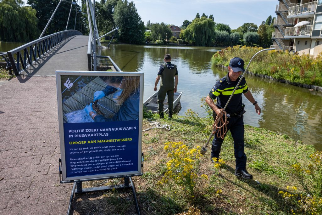 Politie zoekt opnieuw naar moordwapen vergismoord
